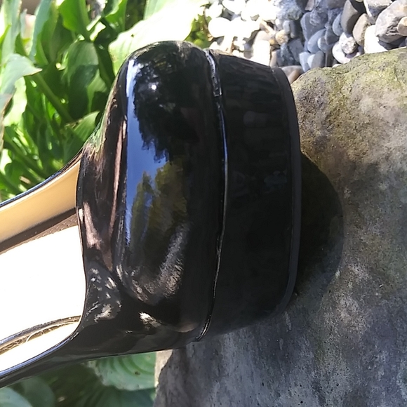 NEW Chinese Laundry Patent Platform Pump - Picture 12 of 12